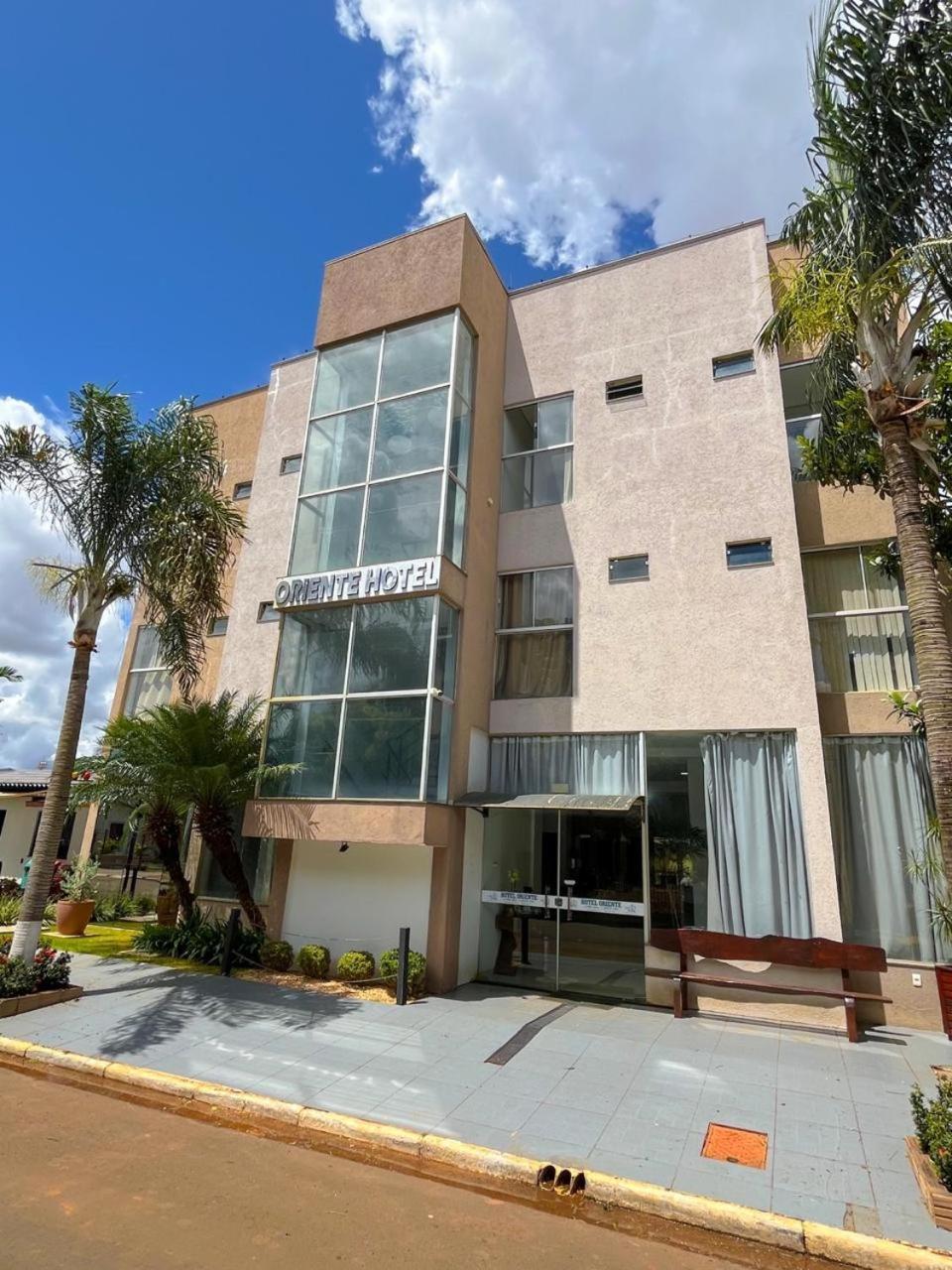 Oriente Hotel Campo Novo do Parecis Εξωτερικό φωτογραφία